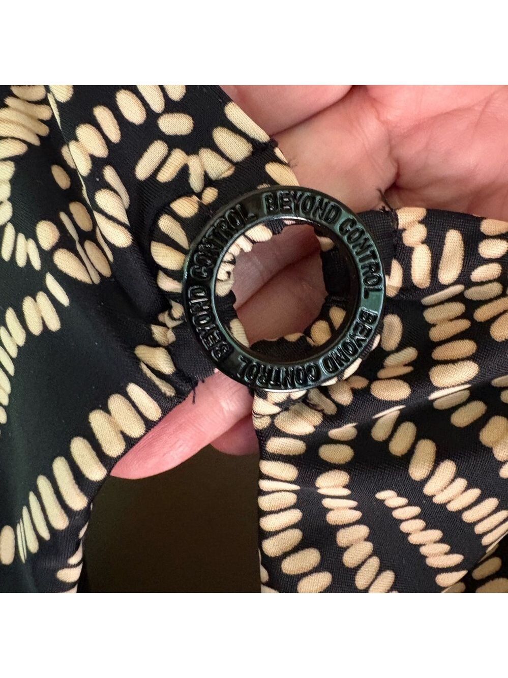 Beyond Control Black Tummy Control Swimsuit w/Tan Chain Print. Size 14. EUC! - Picture 6 of 12